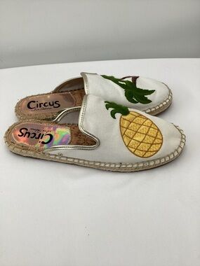 Circus by Sam Edelman White Canvas Slip-On Espadrilles with Yellow Pineapple